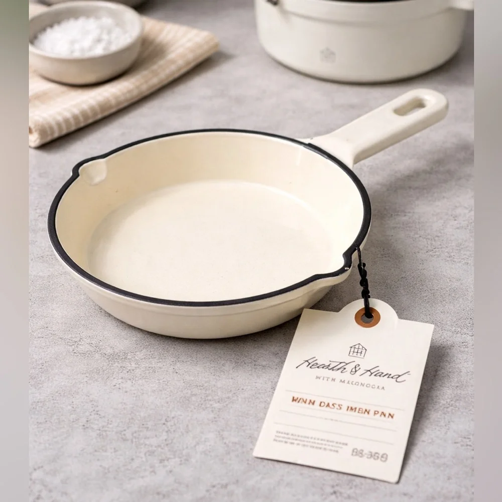 Hearth & Hand Magnolia Mini Cast Iron Skillet 6.5” Cream NWT